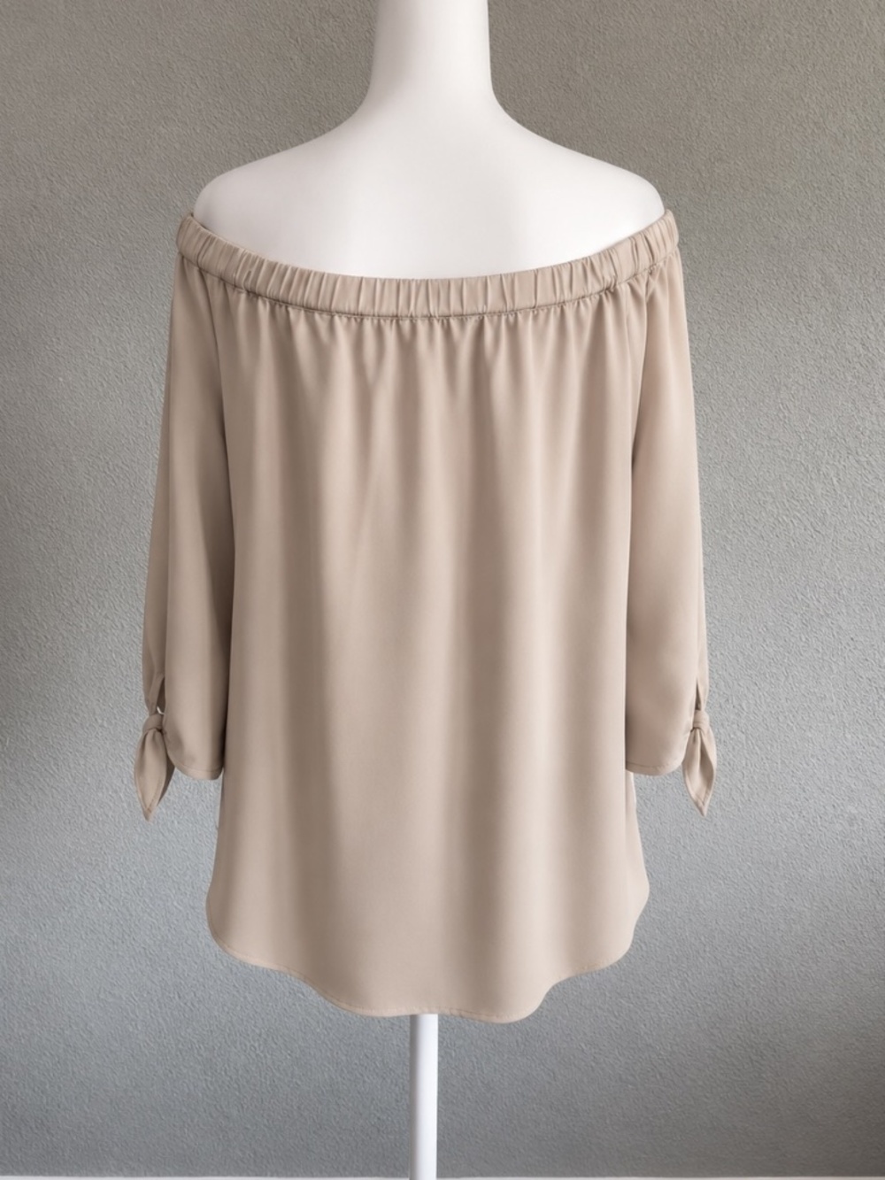 Top by Lost April Size Large - Picture 4 of 7
